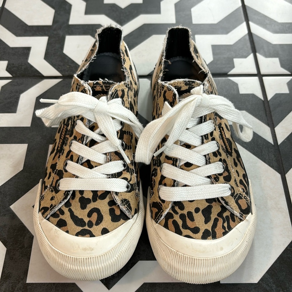 Rocket Dog leopard print sneakers womens size 6.5